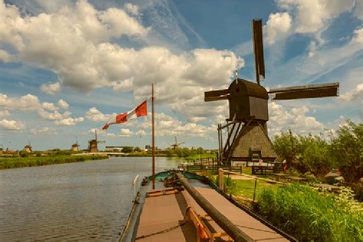 Aurora, 26 — Escort in Kinderdijk, Netherlands