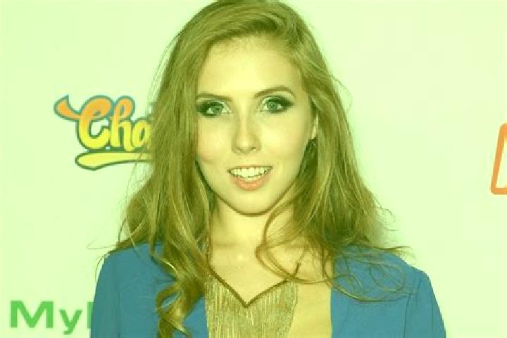Aurora, 26 — Escort in Langstedt, Germany