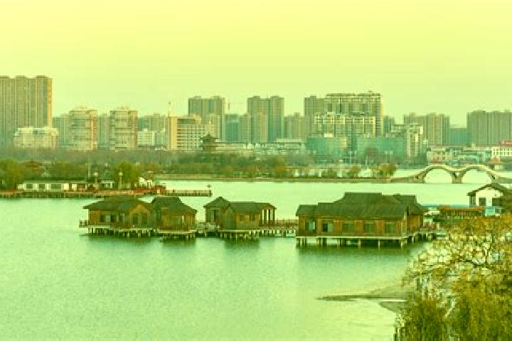 Aurora, 26 — Escort in Liancheng, China