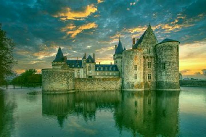 Aurora, 26 — Escort in Pouilly-sur-Loire, France