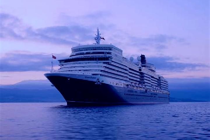 Aurora, 26 — Escort in Queen Elizabeth, Canada