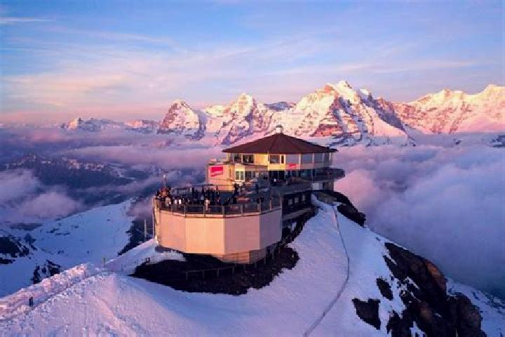 Aurora, 26 — Escort in Vordemwald, Switzerland