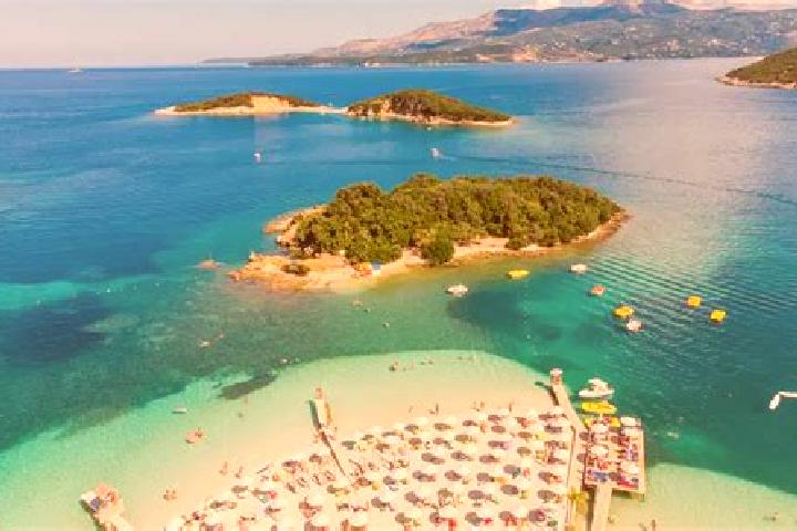 Aurora, 26 — Escort in Xarre, Albania