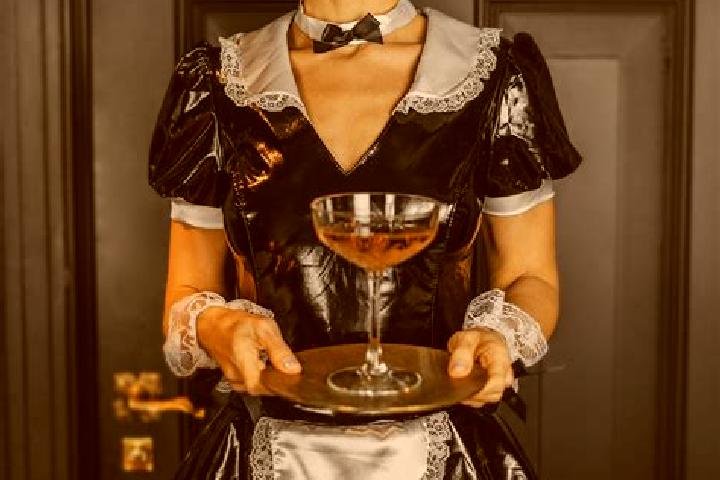 Aurora, 27, a brunette grey-eyed slavic companion based in Sarratella. Offering BDSM, Travel Companion, Party Girl, Striptease. Available for incall and outc...