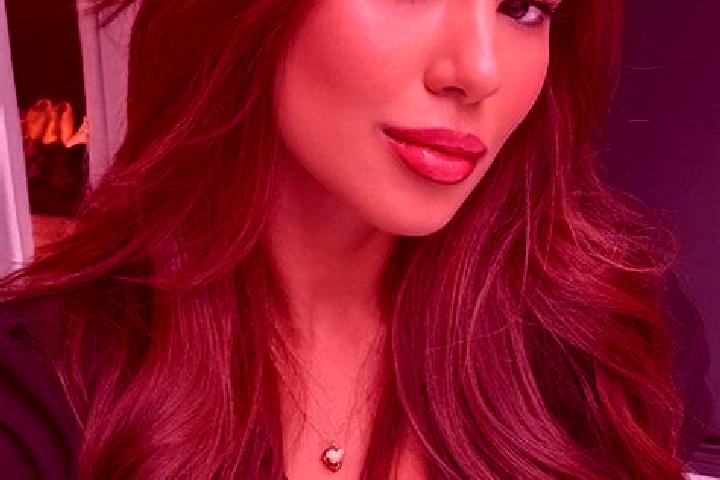 Aurora, 27, a chestnut dark-eyed latina companion based in Bel Air. Offering A-Level, Girlfriend Experience, Roleplay, Couples. Available for incall and outc...