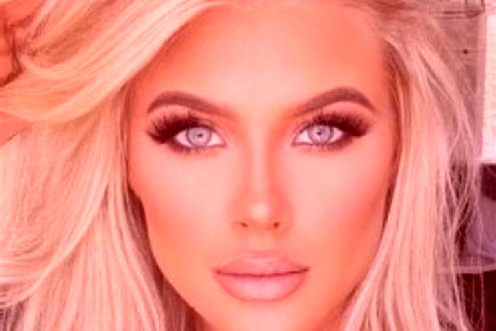 Aurora, 27, a platinum blonde amber-eyed asian companion based in Mullheim. Offering Domination, Dinner Date, Party Girl, 69, Tantra. Available for incall an...