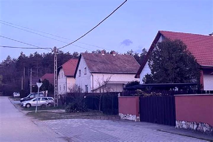 Aurora, 27 — Escort in Almaskamaras, Hungary