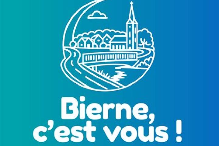 Aurora, 27 — Escort in Bierne, France