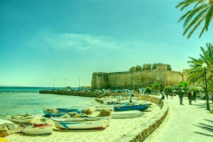 Aurora, 27 — Escort in El Golaa, Tunisia