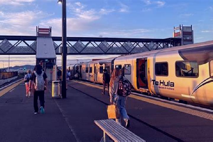 Aurora, 27 — Escort in Huia, New Zealand