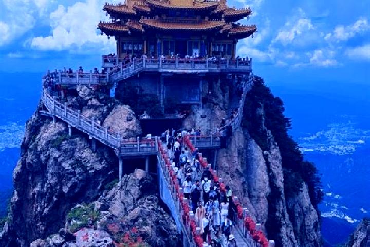 Aurora, 27 — Escort in Laojun, China