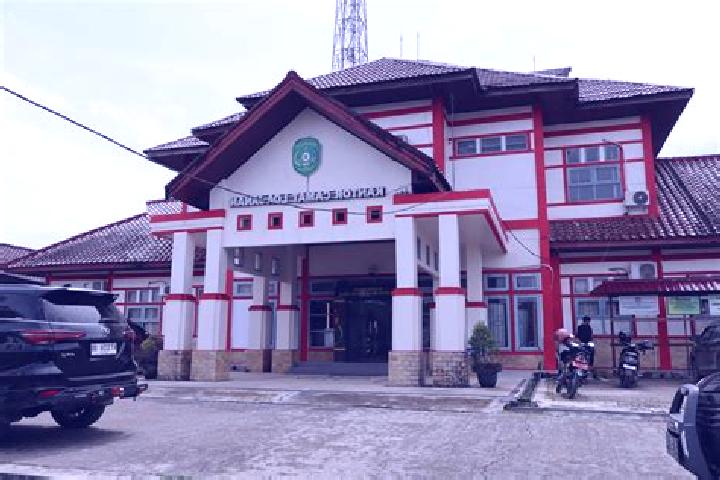 Aurora, 27 — Escort in Loa Janan, Indonesia