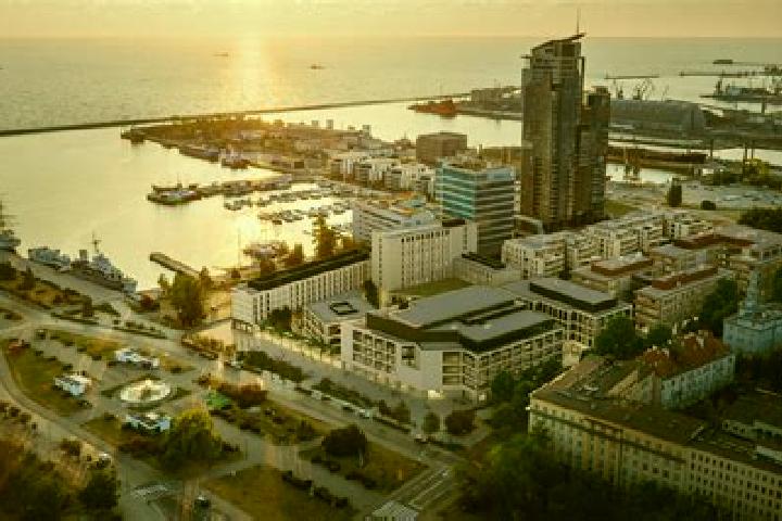 Aurora, 27 — Escort in Lopuszno, Poland