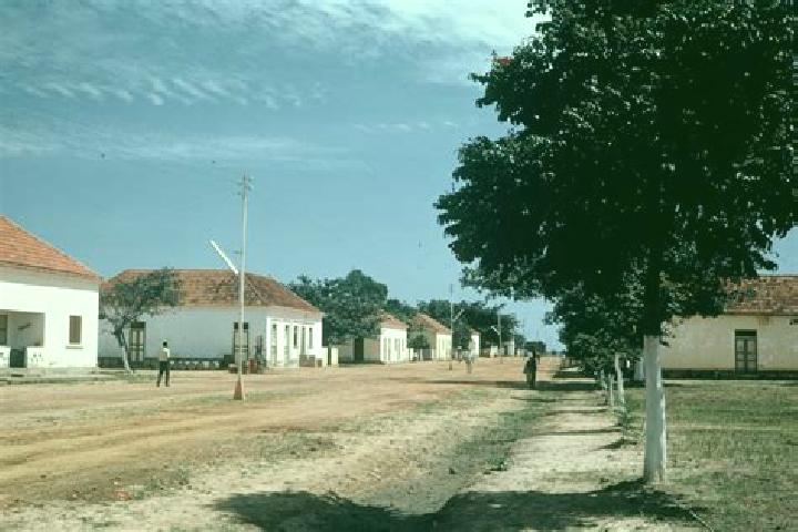 Aurora, 27 — Escort in Luquembo, Angola