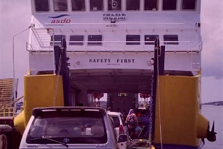 Aurora, 27 — Escort in Punggur, Indonesia