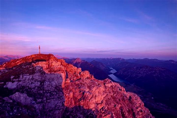 Aurora, 27 — Escort in Tuggen, Switzerland