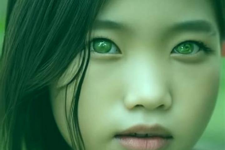 Aurora, 28, a black green-eyed asian companion based in Vada. Offering Tantra, Travel Companion, Roleplay. Available for incall and outcall, overnight bookin...