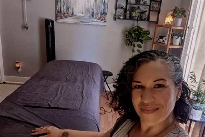 Aurora, 28, a black grey-eyed mixed companion based in Whiteland. Offering Overnight, GFE, Massage. Available for incall and outcall, day and evening dates.