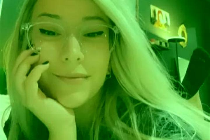 Aurora, 28, a blonde grey-eyed indian companion based in Sad. Offering 69, A-Level, Overnight, CIM, BDSM. Available for incall and outcall, overnight booking...