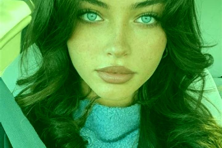Aurora, 28, a brunette dark-eyed mixed companion based in Noeltoko. Offering Dinner Date, CIM, OWO, Deep French Kissing. Available for incall and outcall, da...