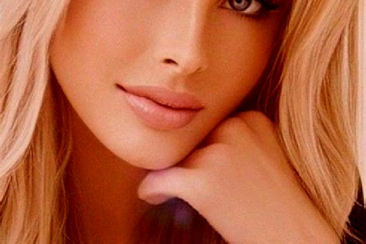 Aurora, 28, a dark blonde dark-eyed caucasian companion based in Corral Falso. Offering Fetish, Roleplay, OWO. Available for incall and outcall, day and even...