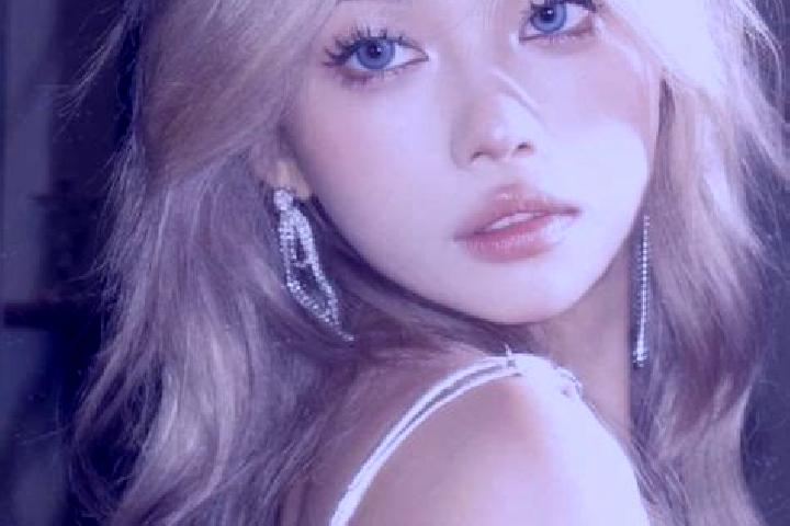 Aurora, 28, a dark blonde grey-eyed asian companion based in Tuchyna. Offering A-Level, Roleplay. Available for incall and outcall, overnight bookings availa...
