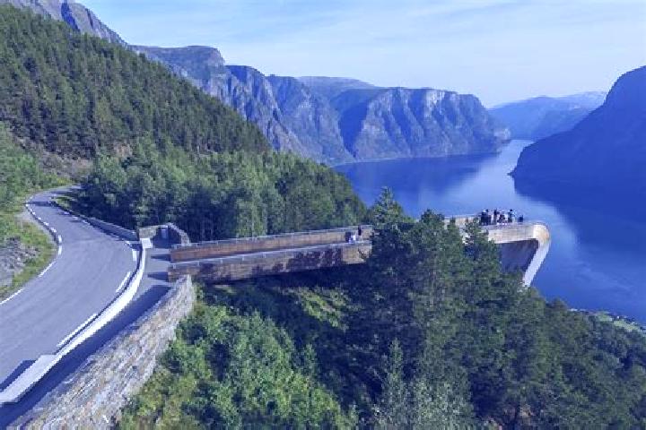 Aurora, 28 — Escort in Aas, Norway