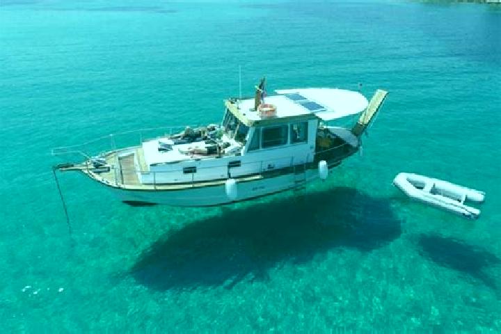 Aurora, 28 — Escort in Antiparos, Greece