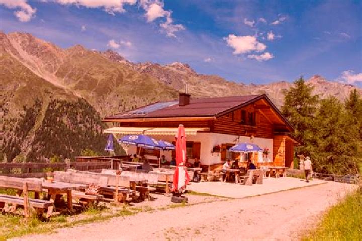 Aurora, 28 — Escort in Arzl im Pitztal, Austria