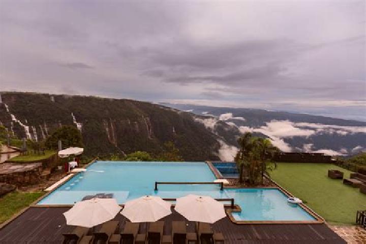 Aurora, 28 — Escort in Cherrapunjee, India