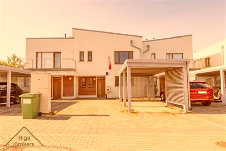 Aurora, 28 — Escort in Dreilini, Latvia