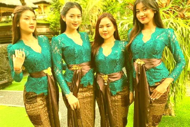 Aurora, 28 — Escort in Kertapura, Indonesia