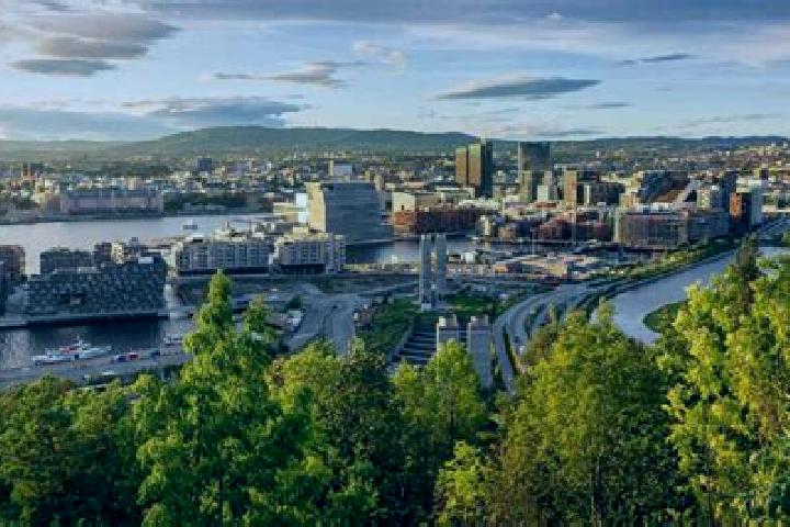 Aurora, 28 — Escort in Oslo, Norway
