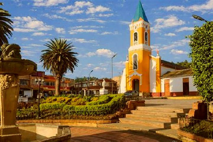 Aurora, 28 — Escort in Polintotla, Mexico