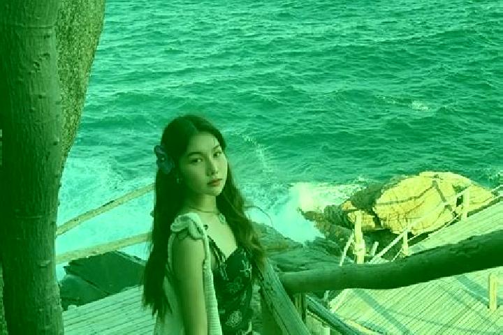 Aurora, 28 — Escort in Qixu, China