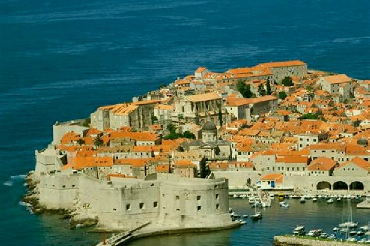 Aurora, 28 — Escort in Rajic, Croatia