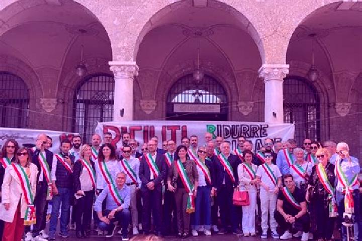 Aurora, 28 — Escort in San Benedetto Val di Sambro, Italy