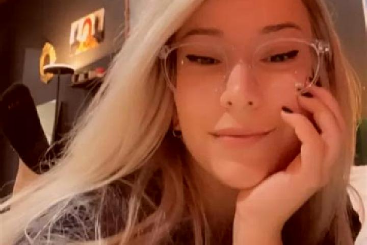 Aurora, 29, a blonde grey-eyed caucasian companion based in Jingping. Offering Deep French Kissing, Striptease, Overnight, Dinner Date. Available for incall ...