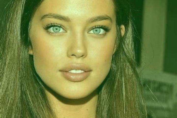 Aurora, 29, a chestnut green-eyed caucasian companion based in Shahr-e Emam. Offering Dinner Date, CIM, GFE, Couples. Available for incall and outcall, day a...