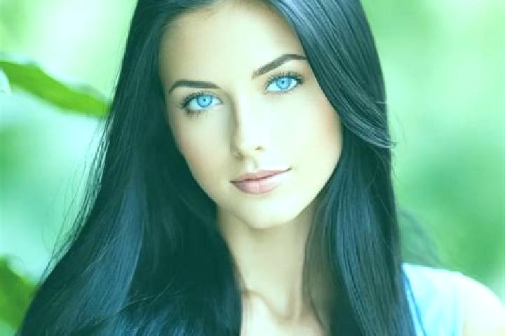 Aurora, 29, a red blue-eyed mediterranean companion based in Schlatten. Offering Massage, Striptease, GFE, Party Girl, Roleplay. Available for incall and out...