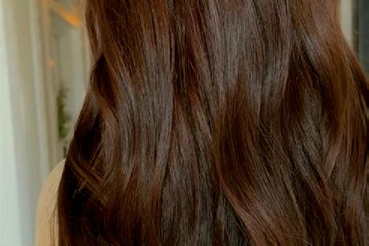 Aurora, 29, a red brown-eyed caucasian companion based in Stanija. Offering Dinner Date, Massage, BDSM. Available for incall and outcall, day and evening dates.