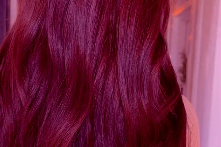 Aurora, 29, a red brown-eyed mixed companion based in Zvole. Offering Overnight, Striptease, Party Girl, Girlfriend Experience. Available for incall and outc...