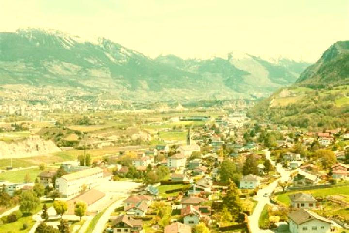 Aurora, 29 — Escort in Chalais, Switzerland