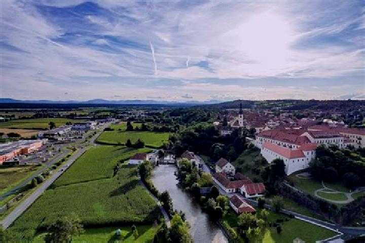 Aurora, 29 — Escort in Grieselstein, Austria