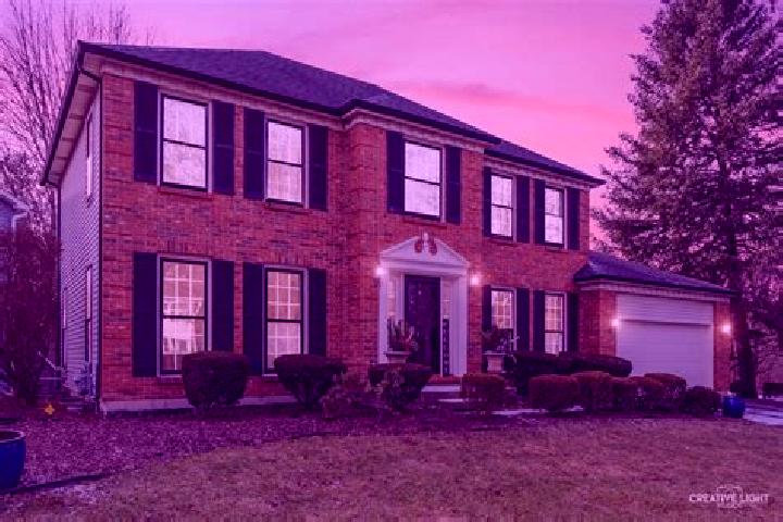 Aurora, 29 — Escort in Norwood Court, United States