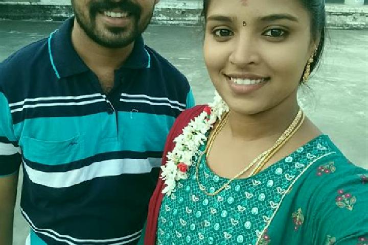 Aurora, 29 — Escort in Tiruchchendur, India