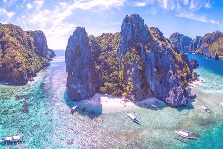 Aurora, 29 — Escort in Yuni, Philippines