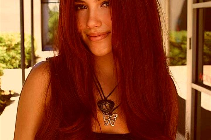 Aurora, 30, a auburn dark-eyed mediterranean companion based in Hellimer. Offering Roleplay, Tantra, Duos. Available for incall and outcall, overnight bookin...