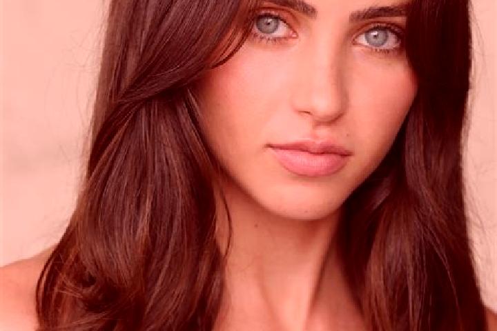 Aurora, 30, a brunette brown-eyed mediterranean companion based in Pulo. Offering Dinner Date, Erotic Massage, Overnight. Available for incall and outcall, o...