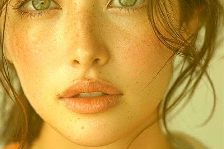 Aurora, 30, a brunette green-eyed asian companion based in Komtikas. Offering Overnight, Party Girl, Duos. Available for incall and outcall, overnight bookin...